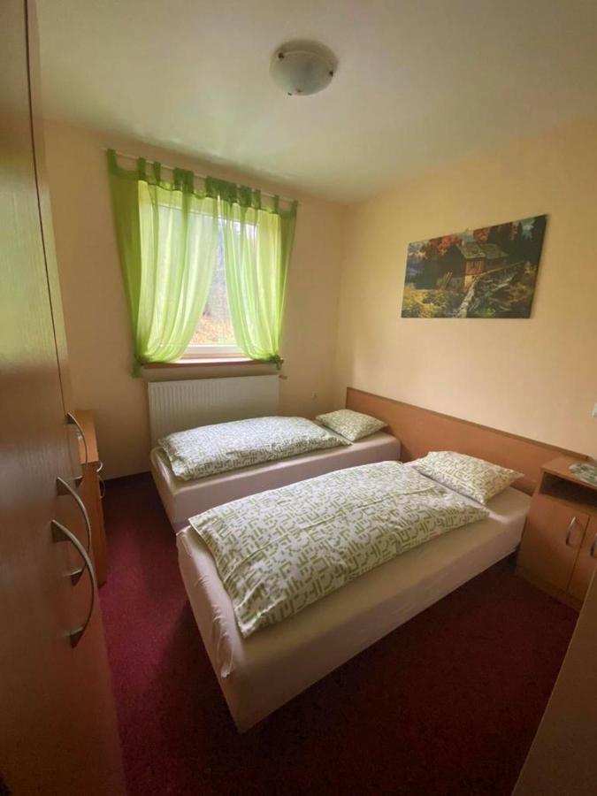 Agroturystyka Kapellanka - Kraina Wygaslych Wulkanow Wojcieszów エクステリア 写真